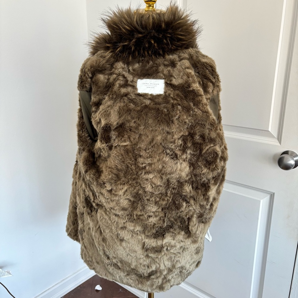ZARA WOMAN Green Jacket with fur collar and lining - Picture 5 of 6